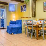 Apartman Zona Portici *