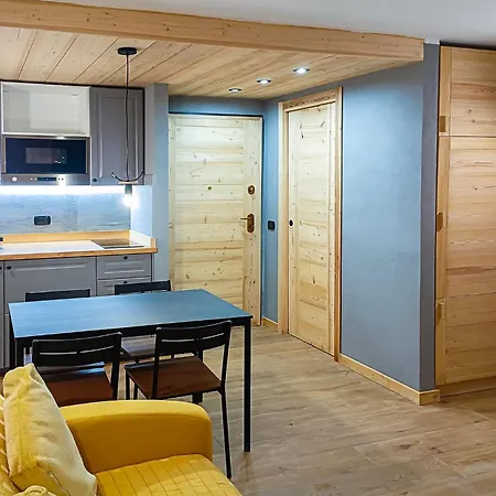 Zona Portici Apartamento
