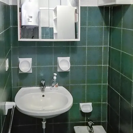 Zona Portici