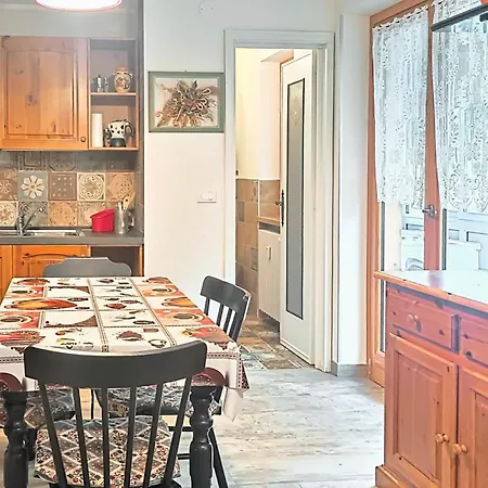 Apartment Zona Portici