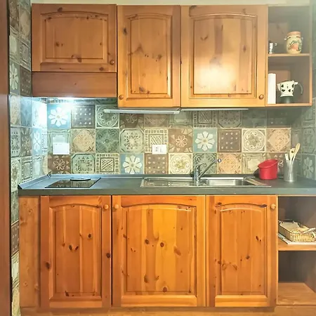 Zona Portici Apartment *