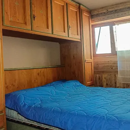 Lägenhet Zona Portici