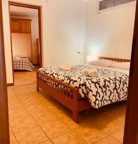 Zona Portici Apartamento *
